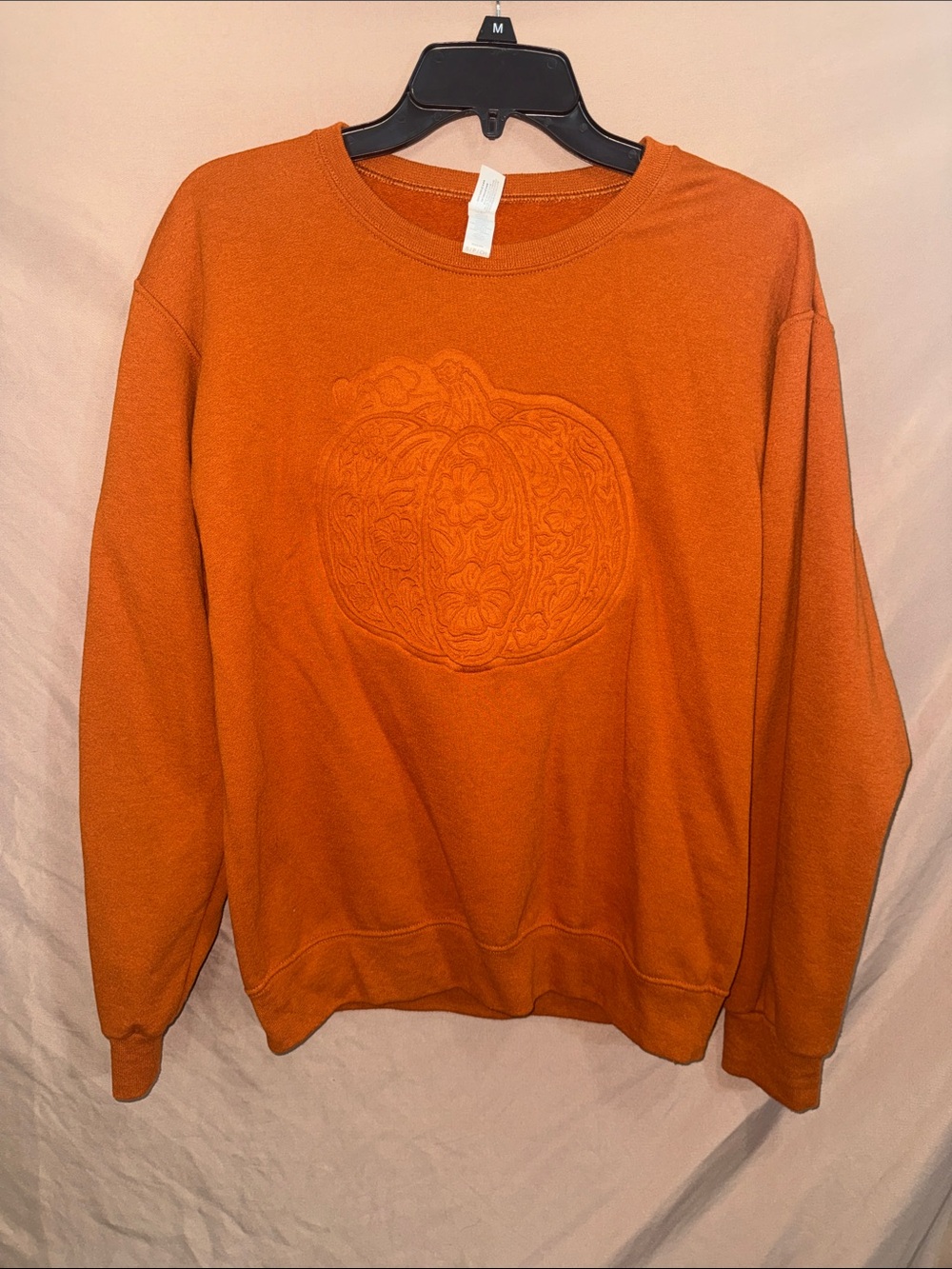 NWOT Small Women's Pumpkin Embroidered Pullover Sweater - Orange